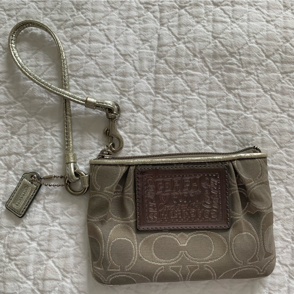 Like New Coach Signature Poppy Lurex Wristlet: Dove and Silver